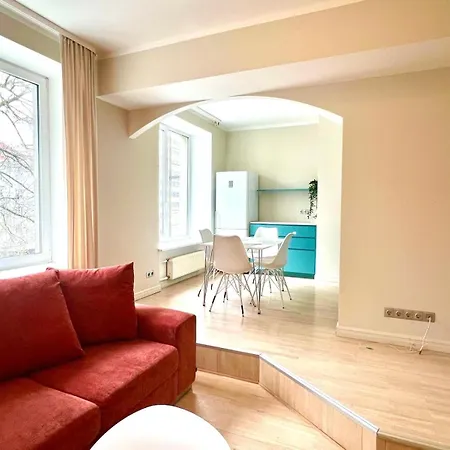 For 4 People In Center * Tallinn