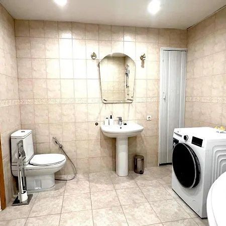 For 4 People In Center * Tallinn