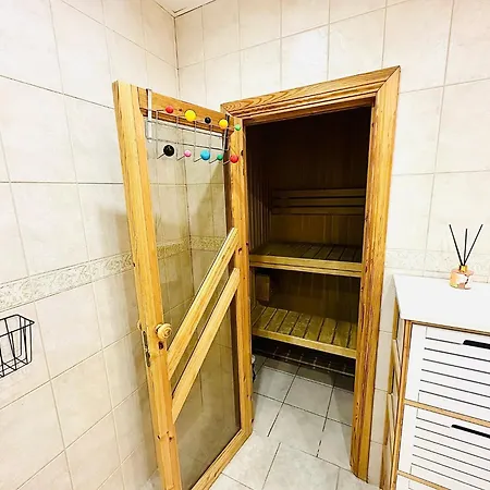Apartamento For 4 People In Center